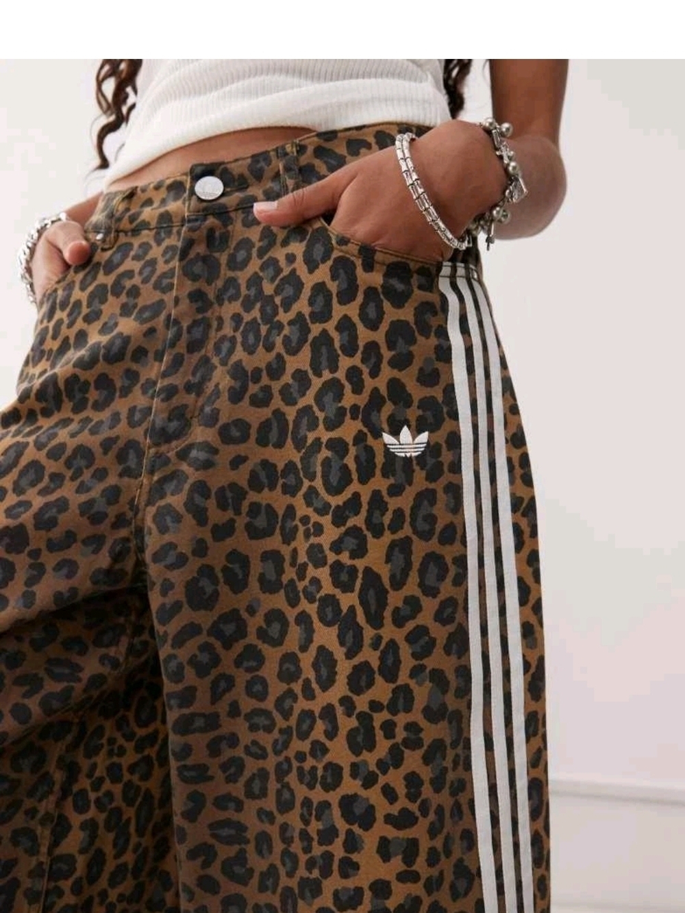 adidas NWT Leopard Print High Waisted Wide-Leg Brown Denim Bermuda Shorts/Jorts - Picture 5 of 14